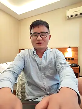 Snapshot of goodboyfcy chatting on 03-05-25, 09:05 goodboyfcy online show from 03-05-25, 09:05