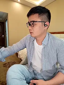 Snapshot of goodboyfcy chatting on 03-08-25, 06:54 goodboyfcy online show from 03-08-25, 06:54