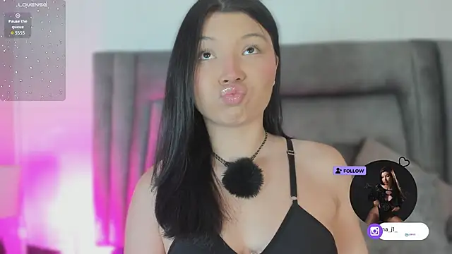 DannaJhonson1 online show from 04-18-26, 07:29