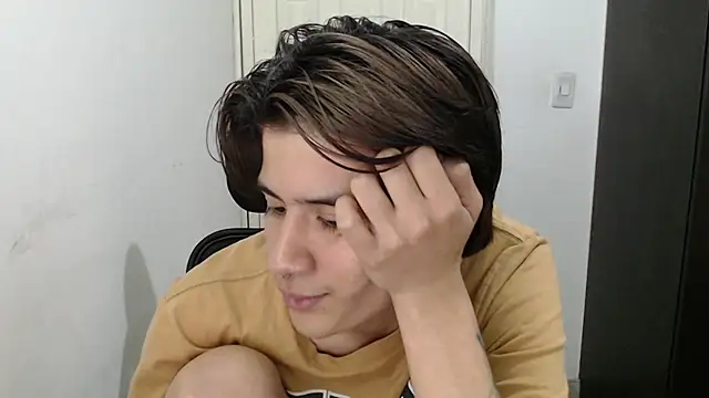 Snapshot of Dha_lia0 chatting on 01-26-25, 04:30 Dha lia0 online show from 01-26-25, 04:30