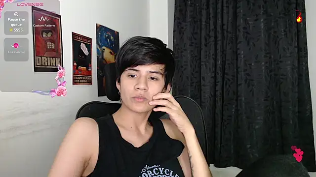Snapshot of Dha_lia0 chatting on 09-29-25, 03:44 Dha lia0 online show from 09-29-25, 03:44