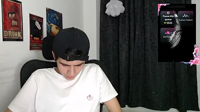 Snapshot of Dha_lia0 chatting on 10-08-25, 03:26 Dha lia0 online show from 10-08-25, 03:26