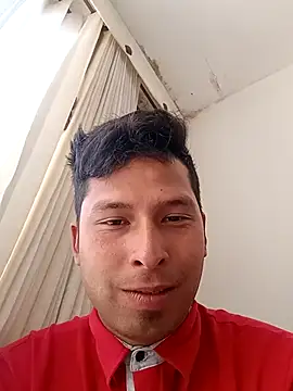 Snapshot of Skilam07 chatting on 09-16-25, 01:23 Skilam07 online show from 09-16-25, 01:23