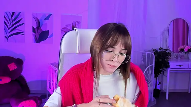 Snapshot of DakotaaJohnnson chatting on 01-30-25, 02:36 DakotaaJohnnson online show from 01-30-25, 02:36