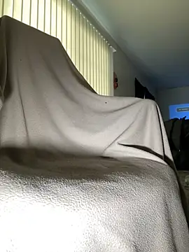 Snapshot of jaysdickfills chatting on 12-02-25, 03:18 jaysdickfills online show from 12-02-25, 03:18