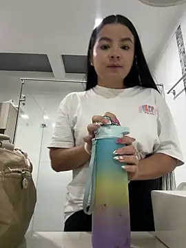 ValeriaOrtega online show from 04-01-26, 02:12