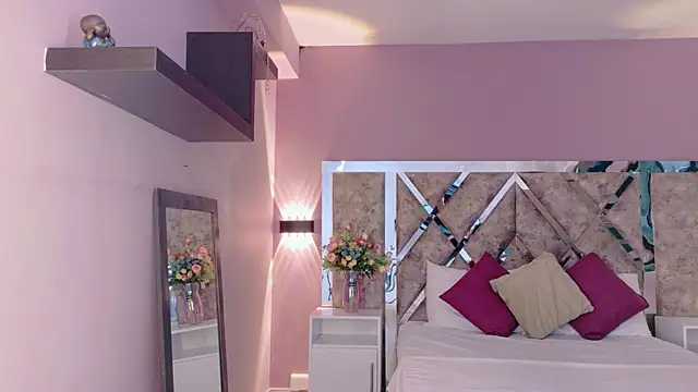 ValeriaOrtega online show from 04-10-26, 11:15