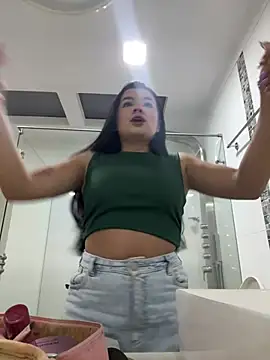 ValeriaOrtega online show from 04-22-26, 12:07