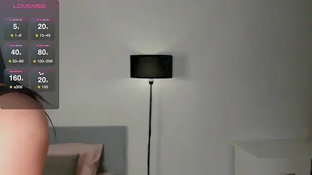 EmmyStar  online show from 12-15-25, 11:36