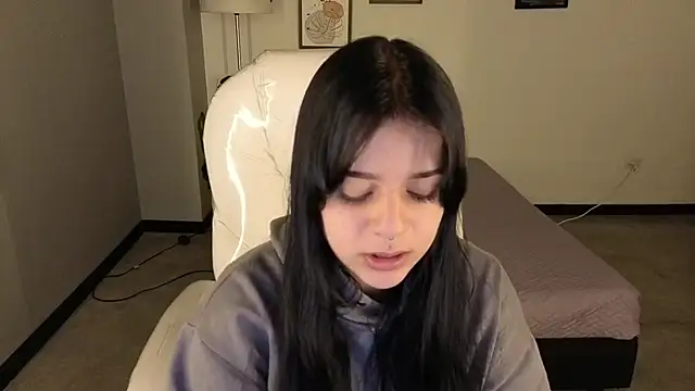 Snapshot of Nicole_Foxx_ chatting on 10-06-25, 07:22 Nicole Foxx online show from 10-06-25, 07:22