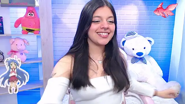 Snapshot of ashley_cute77 chatting on 09-16-25, 01:01 ashley cute77 online show from 09-16-25, 01:01