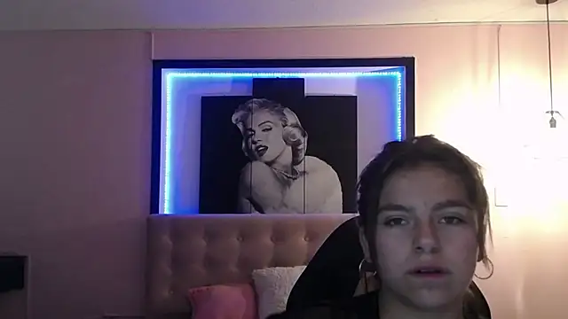 Kitten Cam online show from 01-30-25, 12:27