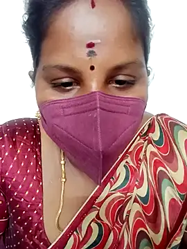 Snapshot of Tamil_queen1 chatting on 01-23-25, 07:43 Tamil queen1 online show from 01-23-25, 07:43