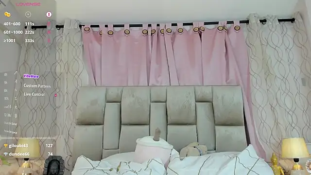 Snapshot of cute_dani01 chatting on 11-14-25, 10:07 cute dani01 online show from 11-14-25, 10:07