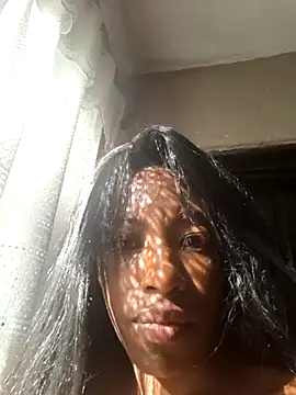 Snapshot of melangelo17 chatting on 02-12-25, 11:07 melangelo17 online show from 02-12-25, 11:07