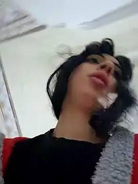 Snapshot of majdolin78 chatting on 02-08-25, 06:01 majdolin78 online show from 02-08-25, 06:01