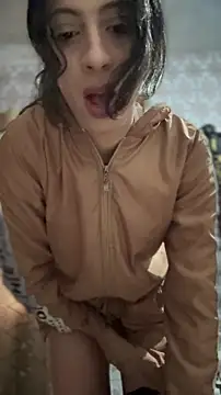 Snapshot of majdolin78 chatting on 02-14-26, 11:29 majdolin78 online show from 02-14-26, 11:29