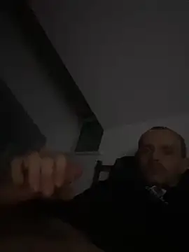 Snapshot of wyattstone chatting on 11-04-25, 01:59 wyattstone online show from 11-04-25, 01:59