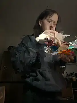 Snapshot of Ciara2004 chatting on 11-27-25, 06:04 Ciara2004 online show from 11-27-25, 06:04