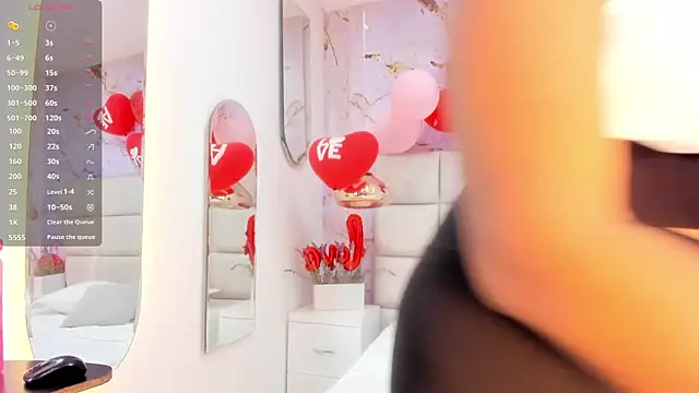 AnthonelaRusso  online show from 02-20-25, 03:34