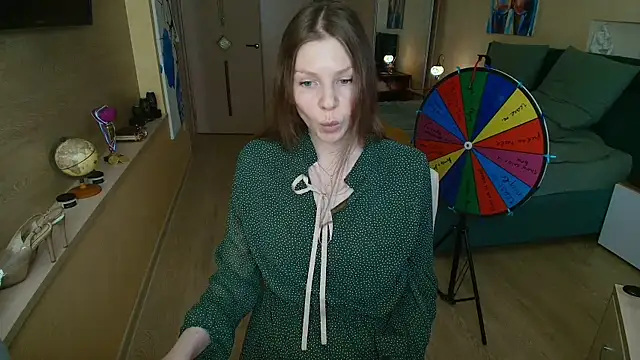 ReginaSparkle online show from 05-28-26, 09:06