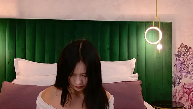 AnneCurtis online show from 09-20-25, 03:07