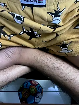 Snapshot of SievingPrep chatting on 10-19-25, 10:05 SievingPrep online show from 10-19-25, 10:05