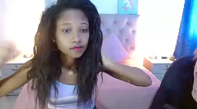 LITTLEDOLLHOT online show from 02-11-25, 02:24