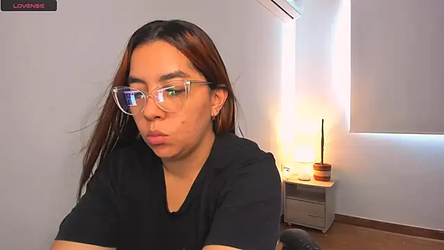 brithany olson25 online show from 02-27-25, 02:00