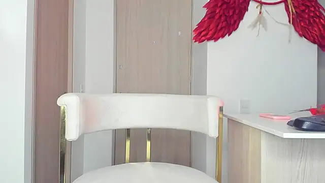 valerietnt online show from 02-15-25, 03:42