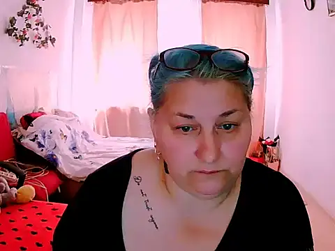 Snapshot of mayamayx chatting on 04-16-26, 09:21 mayamayx online show from 04-16-26, 09:21