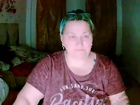 Snapshot of mayamayx chatting on 05-14-26, 06:26 mayamayx online show from 05-14-26, 06:26