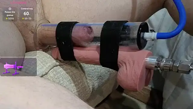 Snapshot of Dadbod4you chatting on 03-26-26, 01:44 Dadbod4you online show from 03-26-26, 01:44