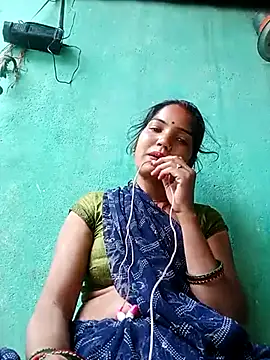 Bhuvi Bedi online show from 02-28-25, 07:58