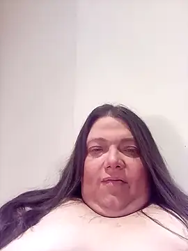 Snapshot of HotHornyEmmaX chatting on 02-07-25, 06:35 HotHornyEmmaX online show from 02-07-25, 06:35