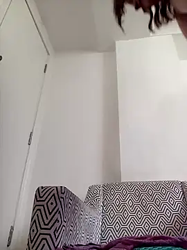 Snapshot of HotHornyEmmaX chatting on 03-01-25, 04:11 HotHornyEmmaX online show from 03-01-25, 04:11