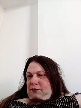 Snapshot of HotHornyEmmaX chatting on 03-02-25, 10:24 HotHornyEmmaX online show from 03-02-25, 10:24