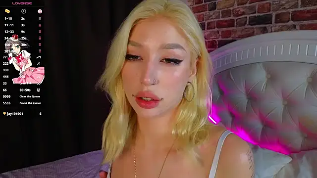 SallyCha online show from 10-11-25, 06:12