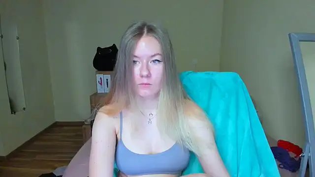 EmilyPaw online show from 02-21-25, 09:13