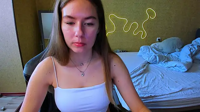 EmilyPaw online show from 03-22-26, 10:07