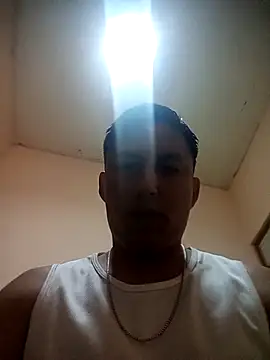 LuisMex1998 online show from 04-08-26, 02:22