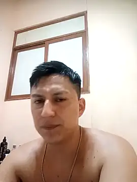 Snapshot of LuisMex1998 chatting on 05-06-26, 08:19 LuisMex1998 online show from 05-06-26, 08:19