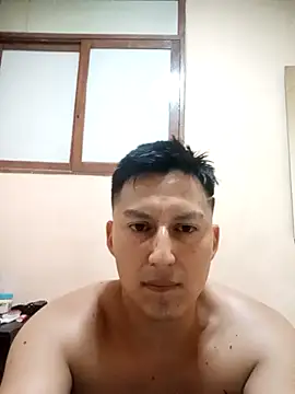 Snapshot of LuisMex1998 chatting on 05-07-26, 12:54 LuisMex1998 online show from 05-07-26, 12:54