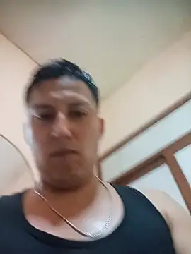 Snapshot of LuisMex1998 chatting on 06-02-26, 01:29 LuisMex1998 online show from 06-02-26, 01:29