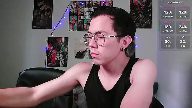 Snapshot of Tina_4_Charlie chatting on 01-28-25, 12:43 Tina 4 Charlie online show from 01-28-25, 12:43