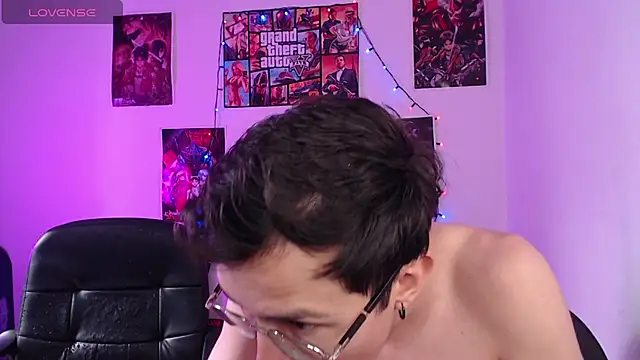 Snapshot of Tina_4_Charlie chatting on 02-09-25, 02:07 Tina 4 Charlie online show from 02-09-25, 02:07