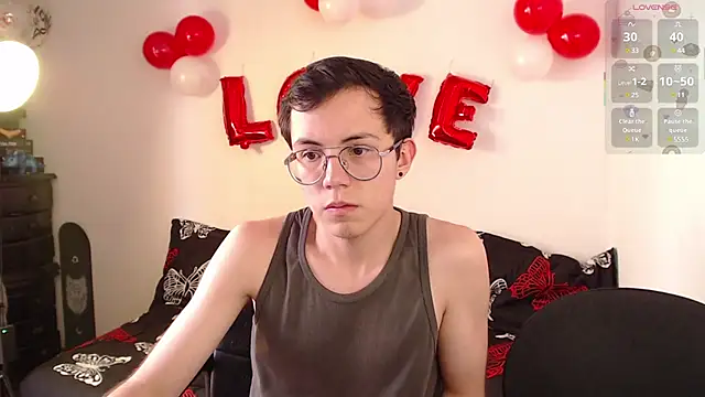 Snapshot of Tina_4_Charlie chatting on 02-15-25, 06:01 Tina 4 Charlie online show from 02-15-25, 06:01