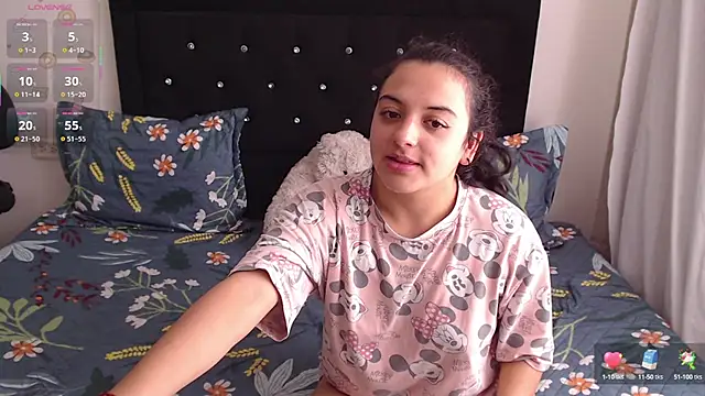 Snapshot of Tina_4_Charlie chatting on 02-27-25, 06:53 Tina 4 Charlie online show from 02-27-25, 06:53