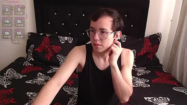 Snapshot of Tina_4_Charlie chatting on 03-15-25, 12:56 Tina 4 Charlie online show from 03-15-25, 12:56