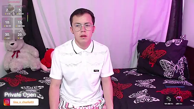 Snapshot of Tina_4_Charlie chatting on 10-01-25, 11:38 Tina 4 Charlie online show from 10-01-25, 11:38